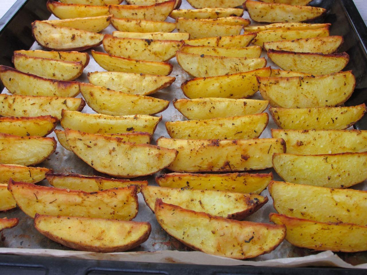 Baked to perfection, Mojo's Potatoes are the ultimate crispy and seasoned side dish. Discover how to make them in this mouthwatering blog!